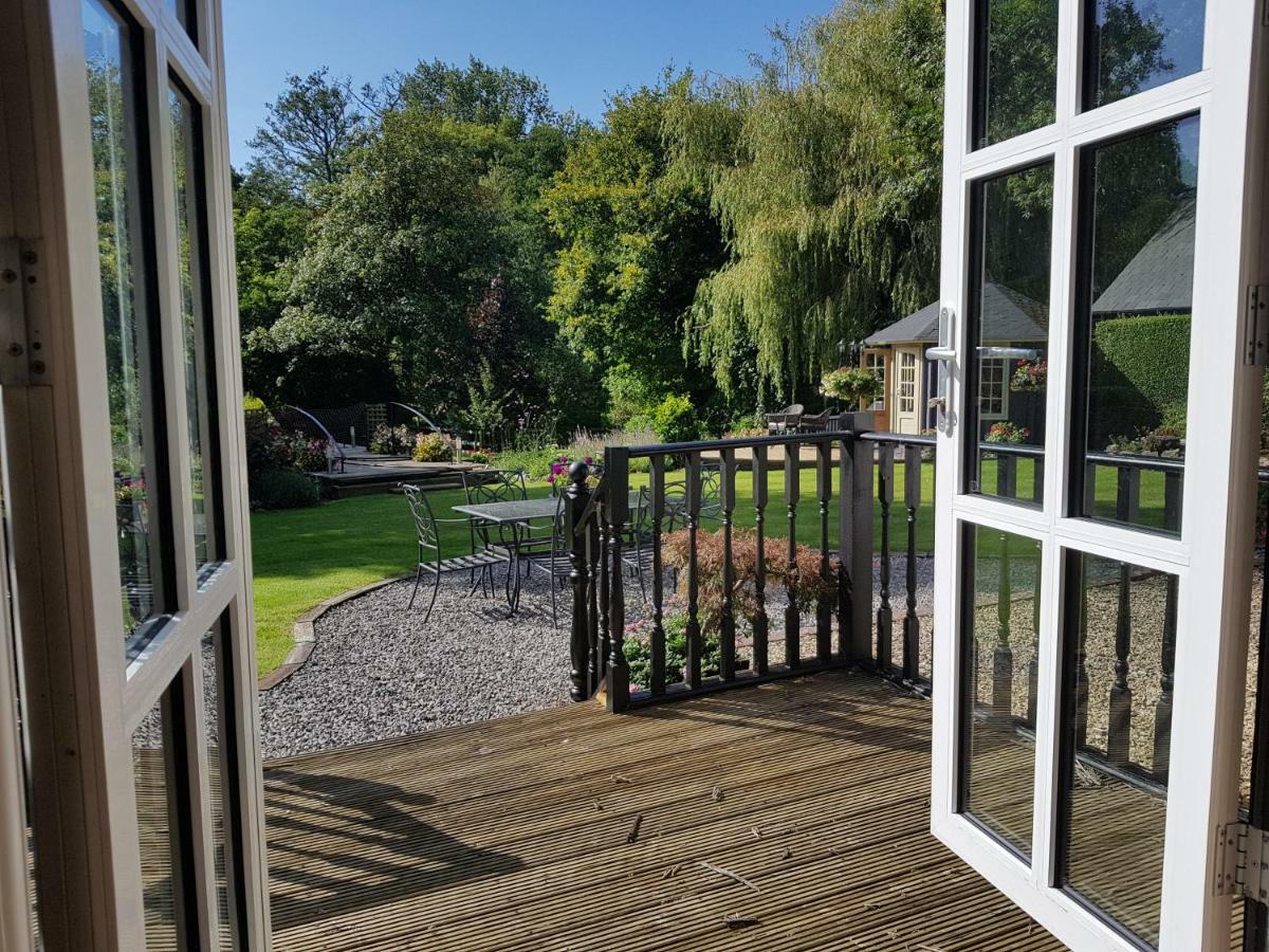 Weir Cottage Фордингбридж Екстериор снимка